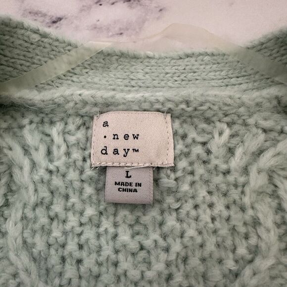 A New Day Target Womens Chunky Cardigan Sweater Size L Mint Green Cable Knit - Picture 6 of 12